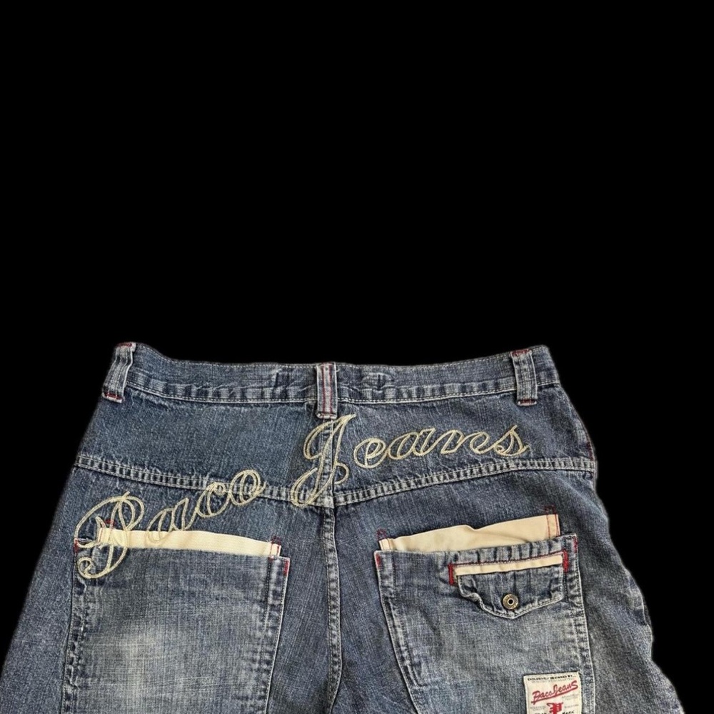 Paco embroidered jeans
Size 36 - Picture 4 of 5